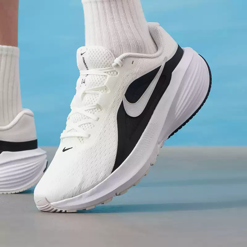 حذاء نايك داونشيفتر 14 للرجال  - مراجعة Lightweight Road Running Shoes وسعره