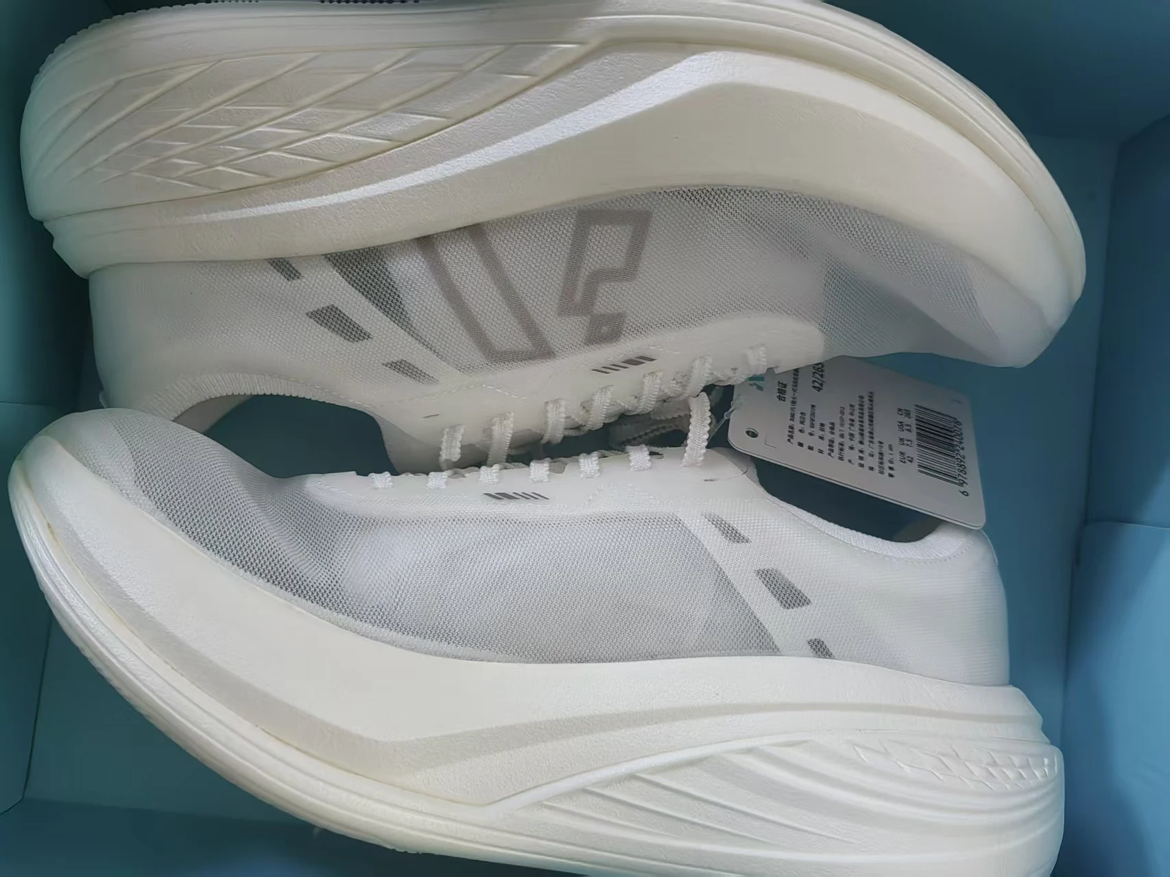 أحذية ركض رانسي فلاي جانفاير ب - مراجعة Lightweight Road Running Shoes وسعره