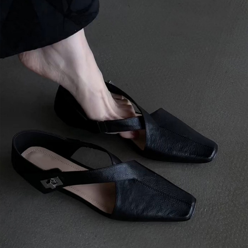 أحذية نسائية بكعب منخفض ورباط  - مراجعة Sandals وسعره